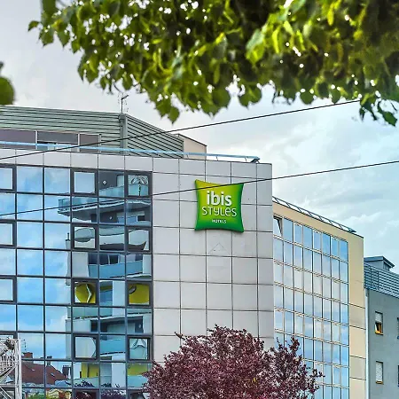 Ibis Styles Stade De La Meinau 호텔